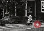 Standbild arbeiten die amerikanischen Frauen zu Hause New York United States USA, 1950, aus Sekunde 60 historischem Filmmaterial Videoclip 65675025320
