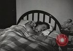 Standbild neuen Tag für arbeiten die amerikanischen Frauen New York United States USA, 1950, aus Sekunde 9 historischem Filmmaterial Videoclip 65675025321