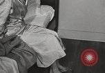Standbild neuen Tag für arbeiten die amerikanischen Frauen New York United States USA, 1950, aus Sekunde 56 historischem Filmmaterial Videoclip 65675025321