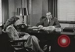 Standbild Amerikanerin als Sekretär New York United States USA, 1950, aus Sekunde 4 historischem Filmmaterial Videoclip 65675025322