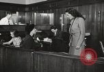Standbild Amerikanerin als Sekretär New York United States USA, 1950, aus Sekunde 30 historischem Filmmaterial Videoclip 65675025322