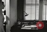 Standbild Amerikanerin als Sekretär New York United States USA, 1950, aus Sekunde 42 historischem Filmmaterial Videoclip 65675025322