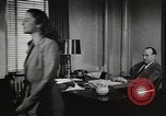Standbild Amerikanerin als Sekretär New York United States USA, 1950, aus Sekunde 58 historischem Filmmaterial Videoclip 65675025322