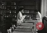 Standbild Bedeutung der amerikanischen Frauen als Arbeitskräfte New York United States USA, 1950, aus Sekunde 7 historischem Filmmaterial Videoclip 65675025323