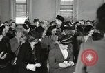 Standbild Frauen Wähler United States USA, 1947, aus Sekunde 19 historischem Filmmaterial Videoclip 65675025324