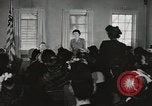 Standbild Frauen Wähler United States USA, 1947, aus Sekunde 41 historischem Filmmaterial Videoclip 65675025324