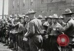 Standbild amerikanische Truppen die Rückkehr nach Ersten Weltkrieg United States USA, 1919, aus Sekunde 27 historischem Filmmaterial Videoclip 65675025328