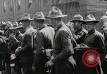 Standbild amerikanische Truppen die Rückkehr nach Ersten Weltkrieg United States USA, 1919, aus Sekunde 34 historischem Filmmaterial Videoclip 65675025328