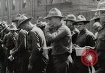 Standbild amerikanische Truppen die Rückkehr nach Ersten Weltkrieg United States USA, 1919, aus Sekunde 35 historischem Filmmaterial Videoclip 65675025328