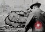 Standbild Ford 3 Tonne M1918 light Tanks umgeworfen während des Tests Michigan United States USA, 1918, aus Sekunde 3 historischem Filmmaterial Videoclip 65675025330