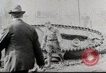 Standbild Ford 3 Tonne M1918 light Tanks umgeworfen während des Tests Michigan United States USA, 1918, aus Sekunde 4 historischem Filmmaterial Videoclip 65675025330