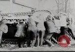Standbild Ford 3 Tonne M1918 light Tanks umgeworfen während des Tests Michigan United States USA, 1918, aus Sekunde 12 historischem Filmmaterial Videoclip 65675025330
