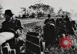 Standbild Bildung von Fordson Traktoren Pflügen eines Feldes United States USA, 1919, aus Sekunde 5 historischem Filmmaterial Videoclip 65675025331