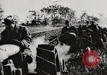 Standbild Bildung von Fordson Traktoren Pflügen eines Feldes United States USA, 1919, aus Sekunde 9 historischem Filmmaterial Videoclip 65675025331