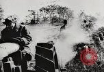 Standbild Bildung von Fordson Traktoren Pflügen eines Feldes United States USA, 1919, aus Sekunde 11 historischem Filmmaterial Videoclip 65675025331