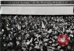 Standbild Trauerstaatsakt fuer USA unbekannter Soldat von  Ersten Weltkrieg United States USA, 1918, aus Sekunde 37 historischem Filmmaterial Videoclip 65675025335