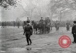 Standbild Trauerstaatsakt fuer USA unbekannter Soldat von  Ersten Weltkrieg United States USA, 1918, aus Sekunde 59 historischem Filmmaterial Videoclip 65675025335