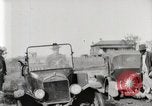 Standbild Ford Pkw und Lkw steckt in Schlamm United States USA, 1920, aus Sekunde 25 historischem Filmmaterial Videoclip 65675025336