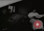 Standbild motorisierte Waschmaschine Staubsauger und Spinning Wheel United States USA, 1920, aus Sekunde 1 historischem Filmmaterial Videoclip 65675025347