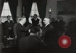 Immagine di Generale Marshall è giurato in Washington DC USA, 1947, secondo 4 filmato di repertorio 65675025349