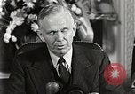 Immagine di George C Marshal Washington DC USA, 1947, secondo 13 filmato di repertorio 65675025350