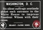 Immagine di Donne suffragettes Washington DC USA, 1917, secondo 11 filmato di repertorio 65675025352
