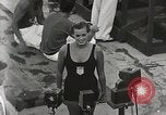 Immagine di Eleanor Holm Los Angeles California USA, 1932, secondo 13 filmato di repertorio 65675025354
