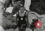 Immagine di Eleanor Holm Los Angeles California USA, 1932, secondo 17 filmato di repertorio 65675025354