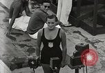 Immagine di Eleanor Holm Los Angeles California USA, 1932, secondo 21 filmato di repertorio 65675025354