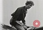 Immagine di Amelia Earhart Putnam Londonderry Irlanda, 1932, secondo 23 filmato di repertorio 65675025355