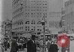Immagine di Union Square New York City all'inizio del 1900 New York City USA, 1915, secondo 39 filmato di repertorio 65675025360