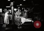 Image colis Croix-Rouge Mindanao Philippines, 1944, de la seconde 55 séquences d'archives historiques vidéo 65675025362