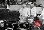 Image Henry Ford et amis United States USA, 1920, de la seconde 18 séquences d'archives historiques vidéo 65675025372