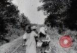 Standbild amerikanischen Schule Kinder United States USA, 1915, aus Sekunde 13 historischem Filmmaterial Videoclip 65675025394