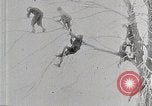 Immagine di I ragazzi americani United States USA, 1915, secondo 33 filmato di repertorio 65675025395
