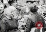 Standbild Busy Market Street United States USA, 1919, aus Sekunde 17 historischem Filmmaterial Videoclip 65675025398
