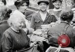 Standbild Busy Market Street United States USA, 1919, aus Sekunde 18 historischem Filmmaterial Videoclip 65675025398