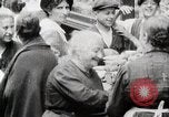 Standbild Busy Market Street United States USA, 1919, aus Sekunde 19 historischem Filmmaterial Videoclip 65675025398