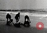 Immagine di Le donne e gli uomini Atlantic City New Jersey USA, 1919, secondo 13 filmato di repertorio 65675025409