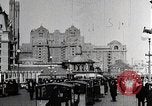 Immagine di Le donne e gli uomini Atlantic City New Jersey USA, 1919, secondo 25 filmato di repertorio 65675025409