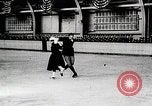 Standbild Eiskunstlauf United States USA, 1919, aus Sekunde 7 historischem Filmmaterial Videoclip 65675025412