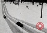 Standbild Luge Rennen United States USA, 1919, aus Sekunde 21 historischem Filmmaterial Videoclip 65675025414