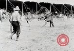 Standbild Rodeo anzeigen United States USA, 1919, aus Sekunde 41 historischem Filmmaterial Videoclip 65675025416