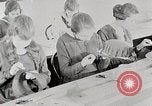 Image American women workers United States USA, 1919, de la seconde 25 séquences d'archives historiques vidéo 65675025424