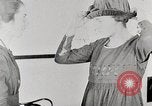 Image American women workers United States USA, 1919, de la seconde 31 séquences d'archives historiques vidéo 65675025424