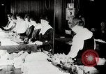 Image American women United States USA, 1919, de la seconde 10 séquences d'archives historiques vidéo 65675025425