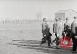 Standbild Ausbildung amerikanischer Soldaten Ersten Weltkrieg United States USA, 1917, aus Sekunde 18 historischem Filmmaterial Videoclip 65675025430
