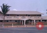 Standbild Air Force Base Operations Gebäude Phu Cat Vietnam, 1968, aus Sekunde 53 historischem Filmmaterial Videoclip 65675025451