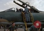 Immagine di 355Tactical Fighter Squadron L'unità PHU Cat Vietnam, 1968, secondo 38 filmato di repertorio 65675025453