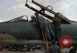Immagine di 355Tactical Fighter Squadron L'unità PHU Cat Vietnam, 1968, secondo 45 filmato di repertorio 65675025453